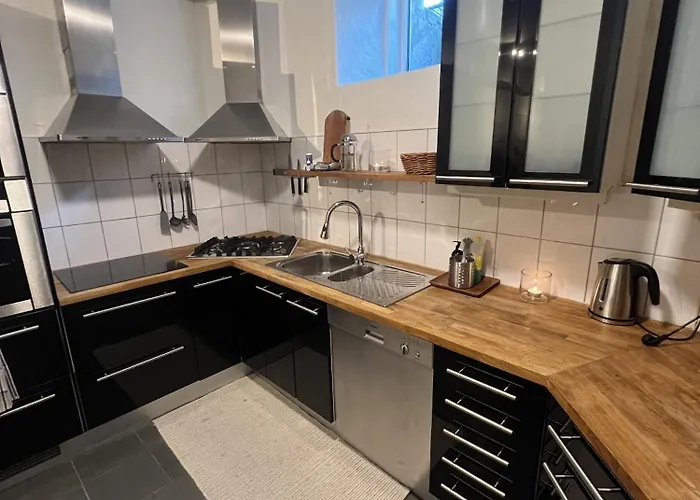 In The Heart Of 아파트 *